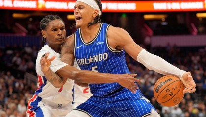 kaiyun-班凯罗31+5杜伦18+8 魔术战胜活塞收获三连胜