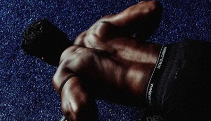 皇马新星练出一身肌肉，球迷惊讶