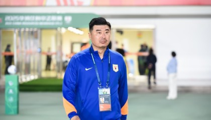 开云App下载-望岳新闻：山东泰山两次航班取消&amp;只能分批前往深圳 凌晨才能抵达