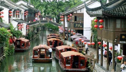 开云体育App-三场零蛋！连云港客场遇苏州，进球荒这场能破吗？