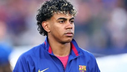 kaiyun-亚马尔半场数据：1次制造良机，3次射门，2次制造犯规