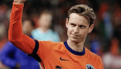 kaiyun-荷兰官方：德容身体状态不佳，评估后让其回归巴萨进行休整