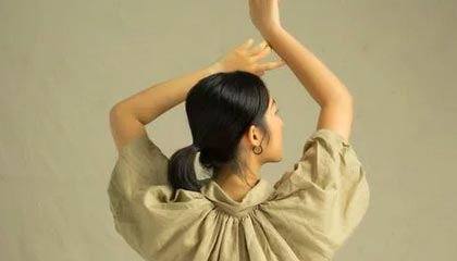 kaiyun-上头了？喀麦隆输球后奥纳纳推搡了一名球迷